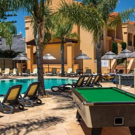 Luxurious 2-bedroom In Luz, Portugal With Shared Pool * Luz